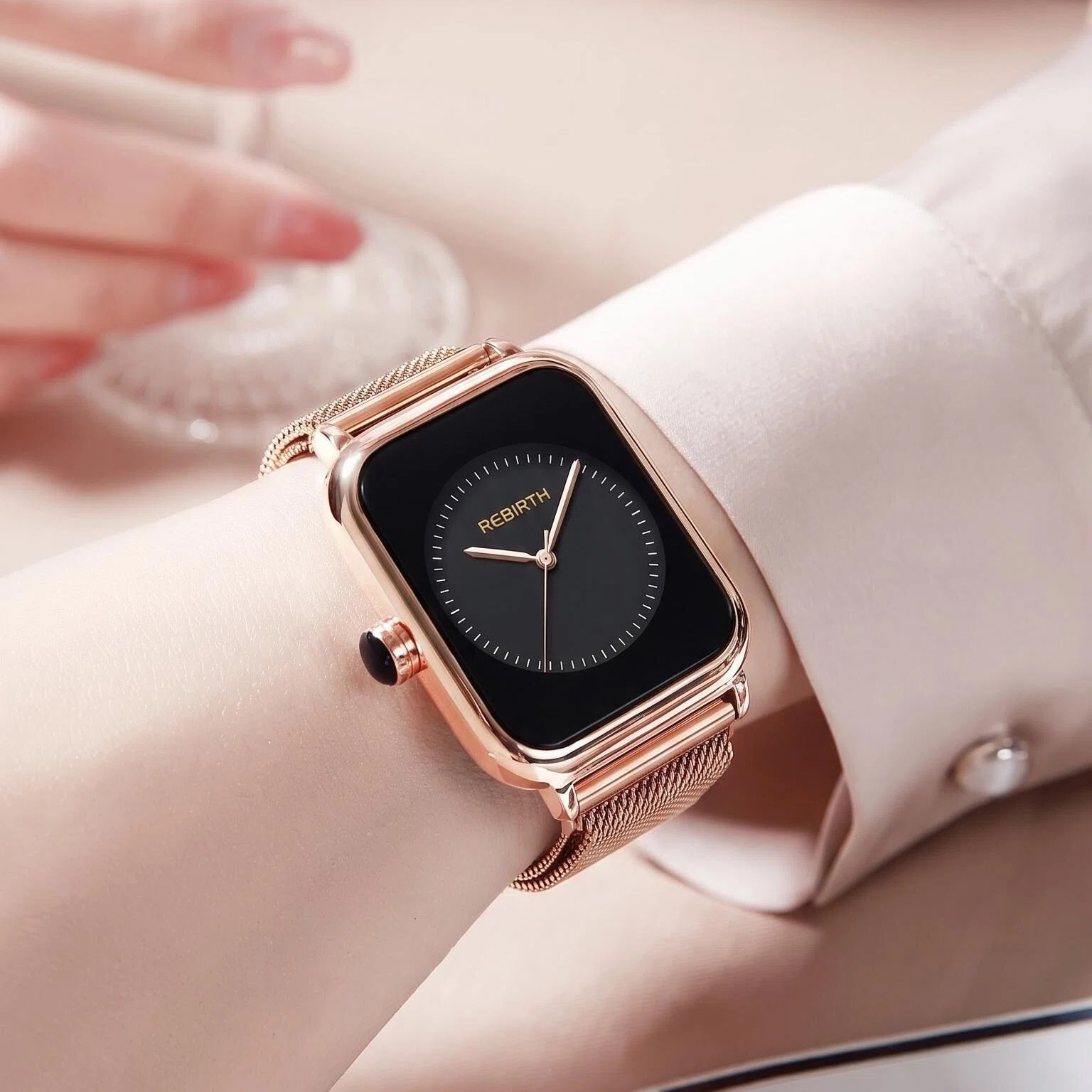 Легкие роскошные квадратные же – обзор и цена Luxury Watch Gold And Black