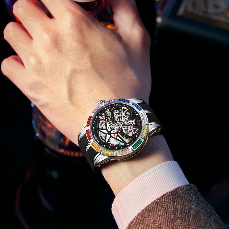 Стильные роскошные мужские ква – обзор и цена Luxury Watch Engraving