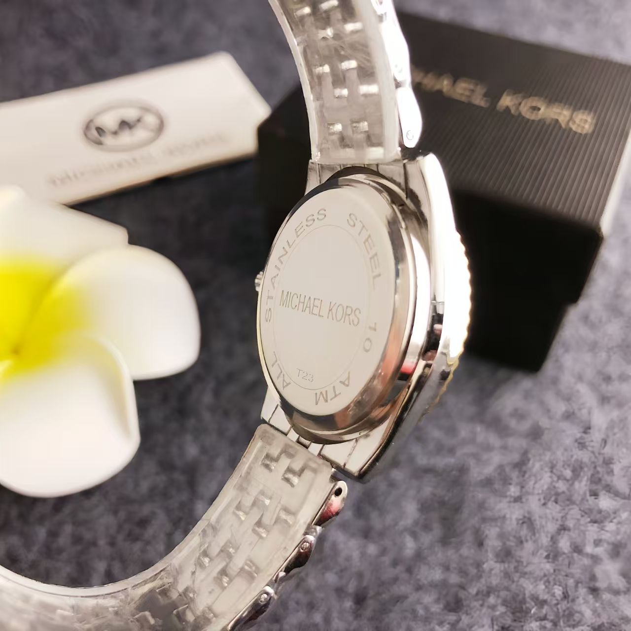Роскошные женские часы Michael – обзор и цена Luxury Watch Photo
